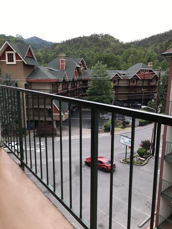Downtown Gatlinburg Apartment Екстериор снимка